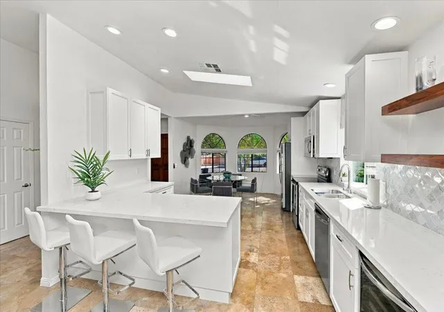 Photo 4 of Single family home for sale at 54205 Avenida Vallejo, La Quinta, CA 92253 | MLS# 219153600DA | Listing updated on 2026-10-09