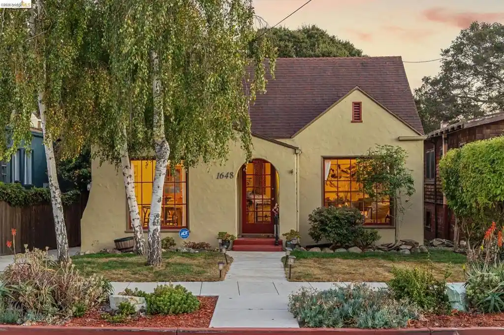 Single family home for sale at 1648 Oak View Ave, Kensington, CA 94707 | MLS# 41150017