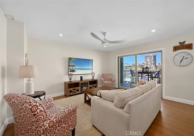 Listing Photo 3 - Condo for sale in building located at 1202 N Pacific St, Oceanside, CA 92054 - Unit #206B