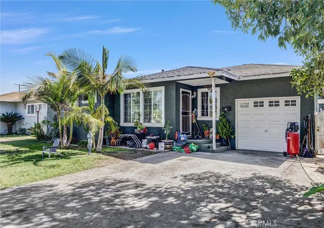 Photo 2 of Single family home for sale at 6424 Lindell, Pico Rivera, CA 90660 | MLS# DW26214233 | Listing updated on 2026-10-02
