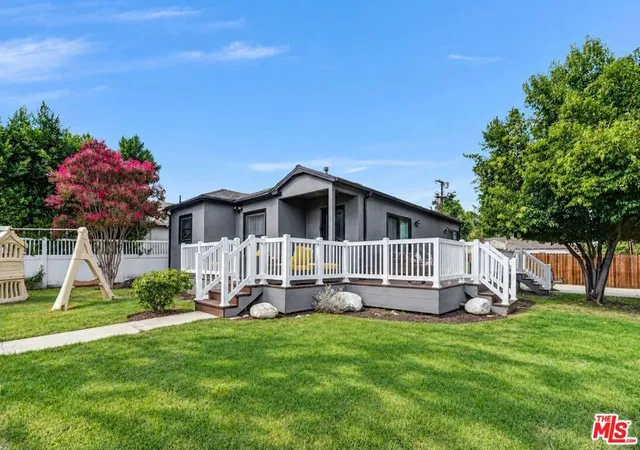 Photo 1 of Single family home for sale at 22603 Mariano St, Woodland Hills, CA 91367 | MLS# 26995169 | Listing updated on 2026-10-09