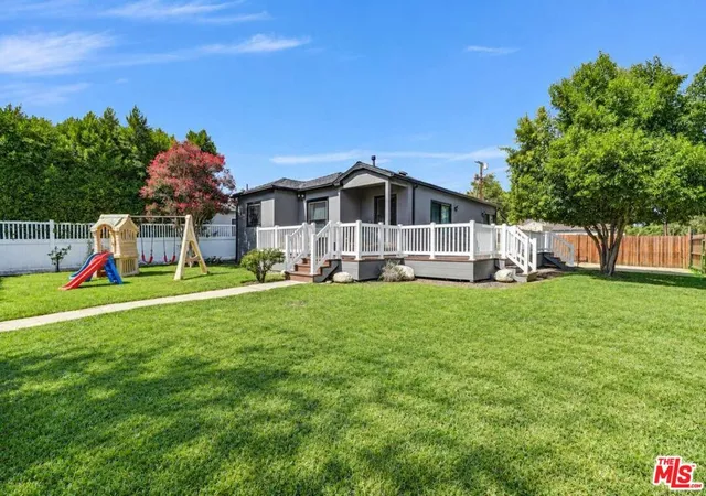 Photo 2 of Single family home for sale at 22603 Mariano St, Woodland Hills, CA 91367 | MLS# 26995169 | Listing updated on 2026-10-09