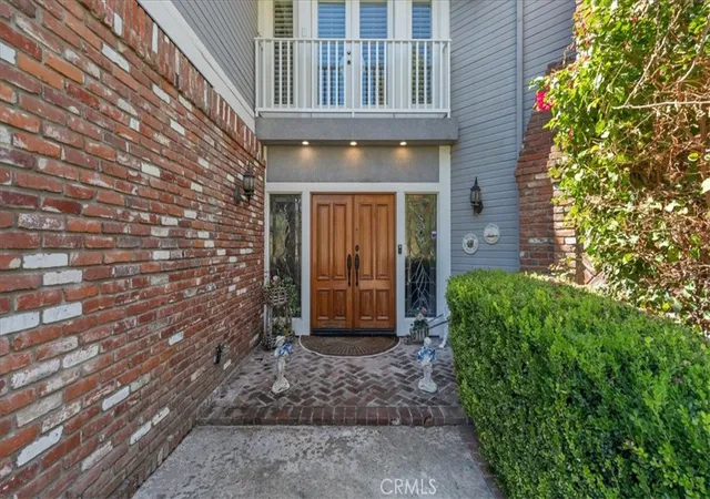 Photo 3 of Single family home for sale at 3727 Grand Ave, Claremont, CA 91711 | MLS# CV26212376 | Listing updated on 2026-10-02