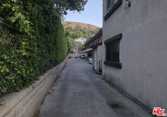 Photo 2 of Multi family home for sale at 486 E Avenue 28, Los Angeles, CA 90031 | MLS# 26995683 | Listing updated on 2026-10-05