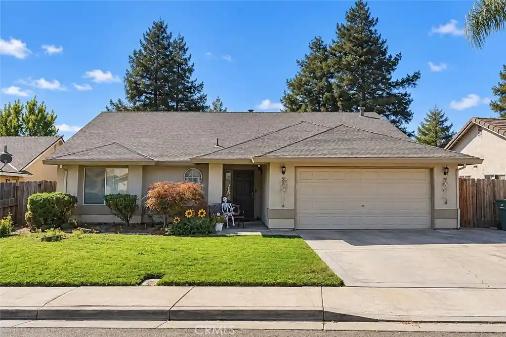 Photo 1 of Sale Pending at 254 Clipper Ct, Atwater, CA 95301 | MLS# MC26213907 | Listing updated on 2026-10-20
