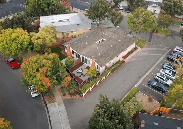 Photo 2 of Multi family home for sale at 681 Vasona Ct, Los Gatos, CA 95032 | MLS# ML82063303 | Listing updated on 2026-10-12