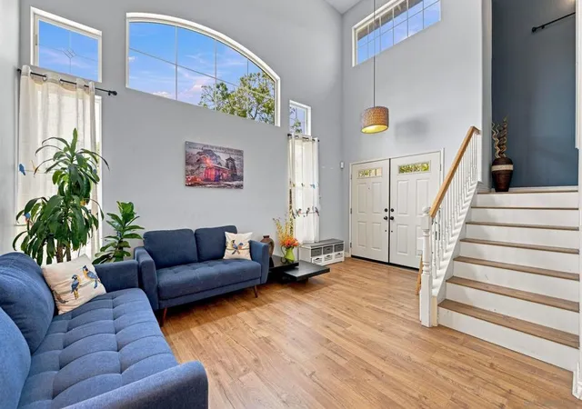Photo 2 of Sale Pending at 13628 Fontanelle Pl, San Diego, CA 92128 | MLS# 260023963SD | Listing updated on 2026-10-09