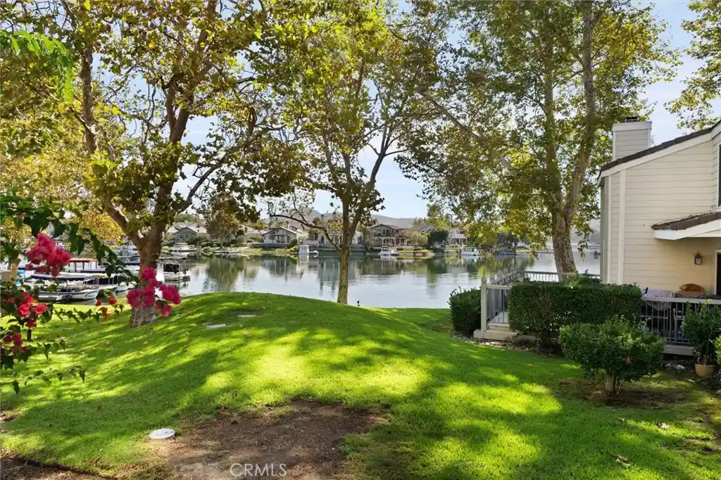 Townhouse for sale at 1218 S Westlake Blvd #A, Westlake Village, CA 91361 | MLS# SR26207396