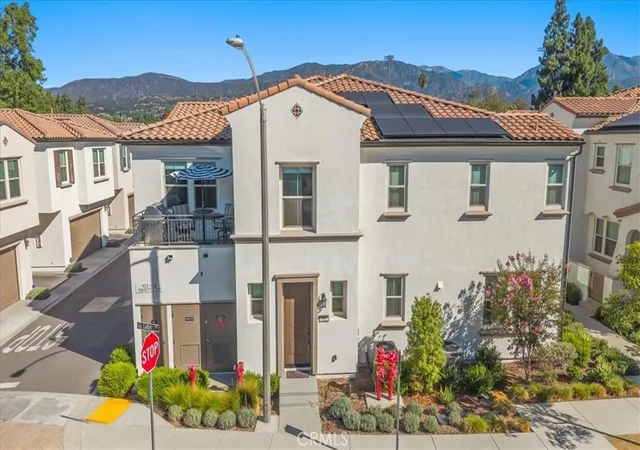 Photo 1 of Townhouse for sale at 102 Fayette Ct, Claremont, CA 91711 | MLS# CV26210792 | Listing updated on 2026-10-10