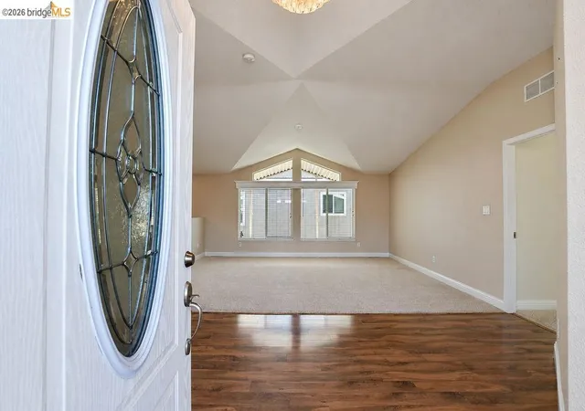 Photo 2 of Manufactured home for sale at 210 W Cypress Rd, Oakley, CA 94561 | MLS# 41150051 | Listing updated on 2026-10-08