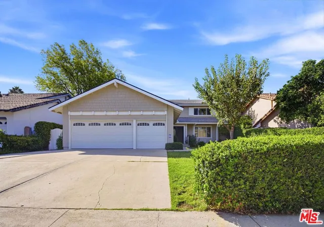 Photo 1 of Single family home for sale at 18744 Vintage St, Northridge, CA 91324 | MLS# 26995837 | Listing updated on 2026-10-09