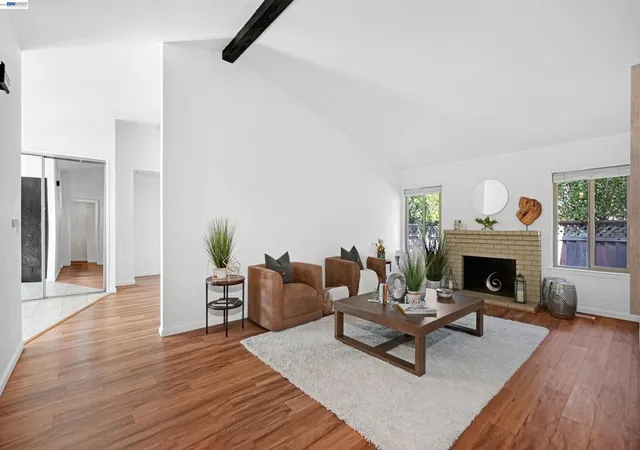 Photo 3 of Sale Pending at 5551 Guadalupe Ct, Concord, CA 94521 | MLS# 41150057 | Listing updated on 2026-10-09