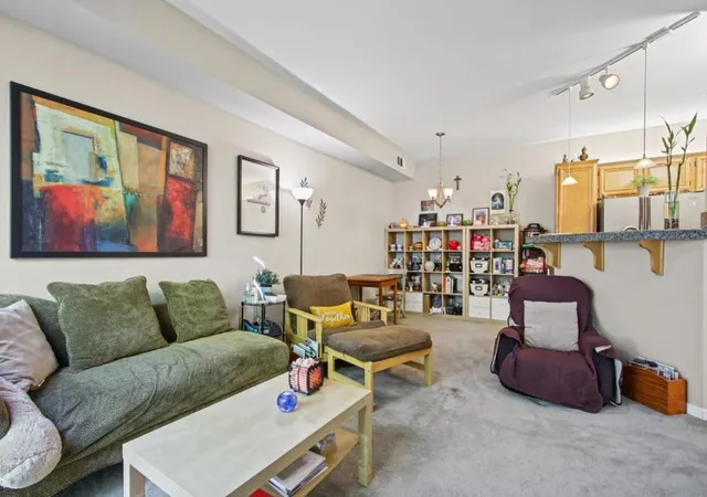 Photo 2 of Condo for sale at 583 Cityscape Pl, San Jose, CA 95136 | MLS# ML82063312 | Listing updated on 2026-10-12