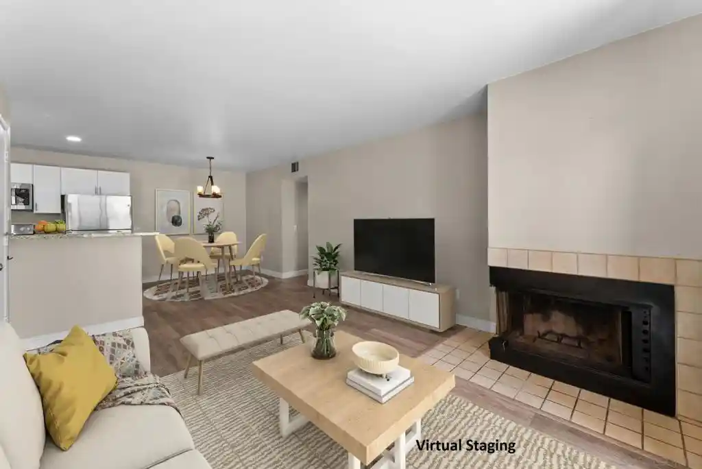Listing Photo 2 - Condo for sale in 2425 Cranston Dr located at 2425 Cranston Dr, Escondido, CA 92025 - Unit #31