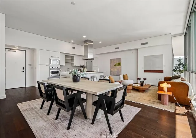 Photo 3 of Condo for sale at 9 Macarthur Pl #2003, Santa Ana, CA 92707 | MLS# OC26214545 | Listing updated on 2026-10-04