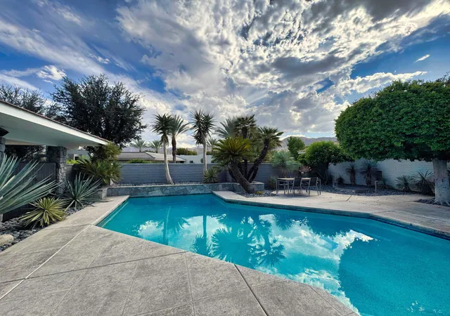 Photo 2 of Single family home for sale at 1 Surrey Ct, Rancho Mirage, CA 92270 | MLS# 219153632DA | Listing updated on 2026-10-09