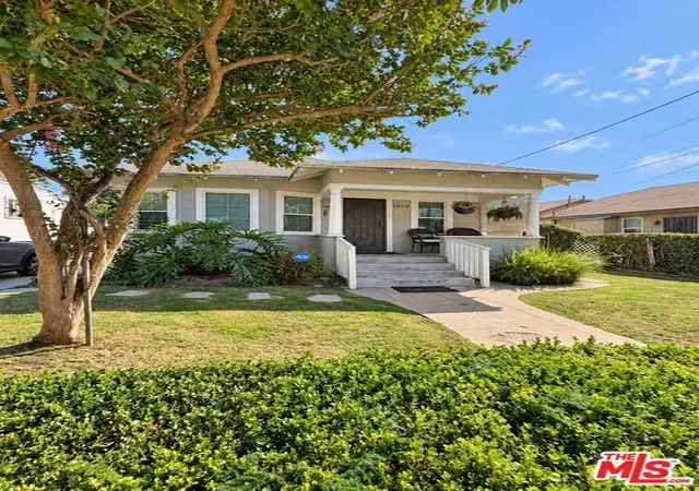 Photo 1 of Single family home for sale at 1528 W 36th Street, Los Angeles, CA 90018 | MLS# 26994671 | Listing updated on 2026-10-09