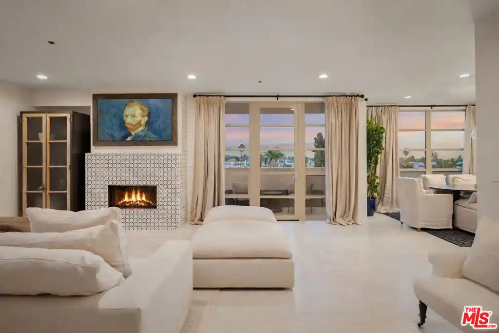 Photo 1 of Condo for sale at 870 Haverford Ave #303, Pacific Palisades, CA 90272 | MLS# 26995473 | Listing updated on 2026-10-29