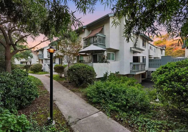 Townhouse for sale at 6939 Park Mesa #114, San Diego, CA 92111 | MLS# 260023973SD