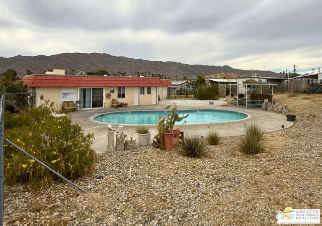 Photo 2 of Manufactured home for sale at 6161 Ocotillo Ave #30, Twentynine Palms, CA 92277 | MLS# 26995731PS | Listing updated on 2026-10-10