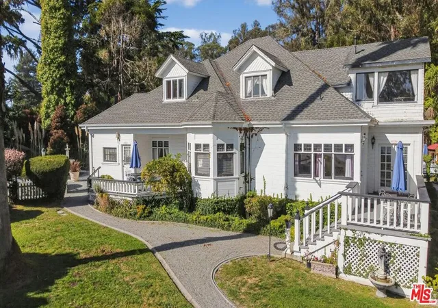 Photo 3 of Multi family home for sale at 620 El Salto Dr, Capitola, CA 95010 | MLS# 26995867 | Listing updated on 2026-10-09