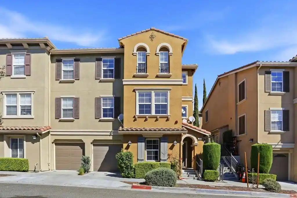 Listing Photo 1 - Condo for sale in 367 Marble Arch Ave located at 367 Marble Arch Ave, San Jose, CA 95136 - Unit 367 Marble Arch Ave