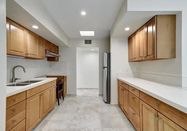 Photo 4 of Single family home for sale at 72629 Pitahaya St, Palm Desert, CA 92260 | MLS# 219153634DA | Listing updated on 2026-10-07
