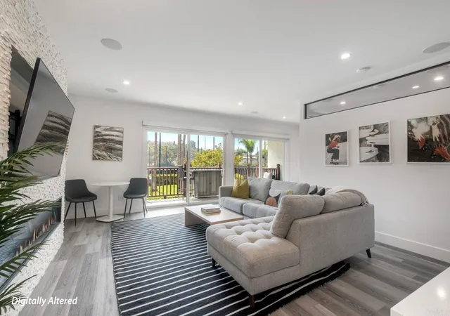 Listing Photo 4 - Condo for sale in building located at 2003 Costa Del Mar Rd, Carlsbad, CA 92009 - Unit #660