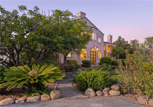 Photo 3 of Single family home for sale at 10827 Pacific View Rd, Malibu, CA 90265 | MLS# OC26213721 | Listing updated on 2026-10-11