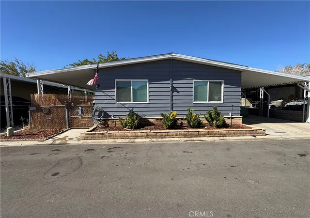 Photo 3 of Manufactured home for sale at 20683 B#79 Waalew, Apple Valley, CA 92307 | MLS# DW26119372 | Listing updated on 2026-10-09