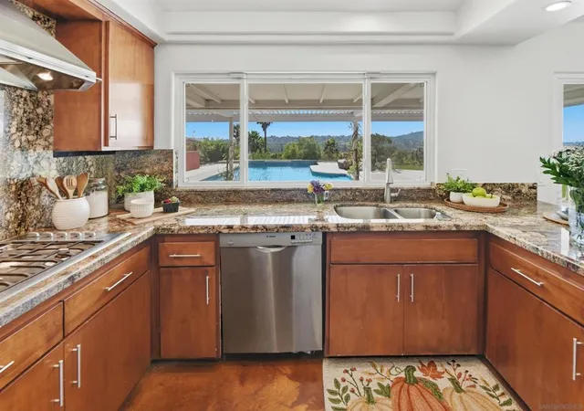 Photo 3 of Single family home for sale at 17233 Cloudcroft Dr, Poway, CA 92064 | MLS# 260023988SD | Listing updated on 2026-10-06