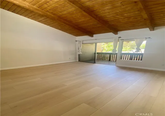 Photo 4 of Condo for sale at 18350 Hatteras #224, Tarzana, CA 91356 | MLS# SR26213649 | Listing updated on 2026-10-05