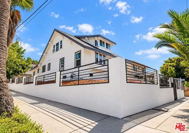 Photo 2 of Single family home for sale at 152 N Benton Way, Los Angeles, CA 90026 | MLS# 26995909 | Listing updated on 2026-10-10
