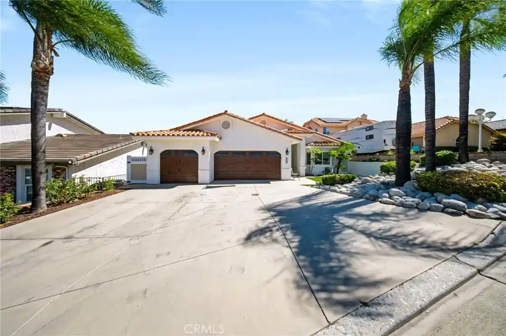 Photo 1 of Sale Pending at 30412 Big River Dr, Canyon Lake, CA 92587 | MLS# CV26214778 | Listing updated on 2026-10-15