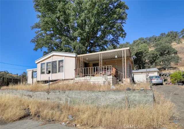 Photo 1 of Single family home for sale at 601 New Long Valley, Clearlake Oaks, CA 95423 | MLS# LC26213557 | Listing updated on 2026-10-03