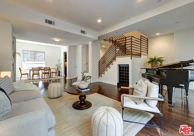 Photo 3 of Condo for sale at 2512 28th Street #110, Santa Monica, CA 90405 | MLS# 26994571 | Listing updated on 2026-10-10