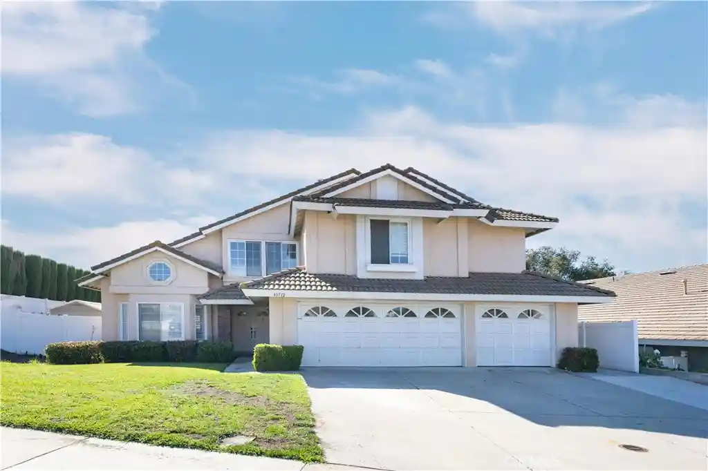 Photo 1 of Single family home for sale at 40712 Pocona, Murrieta, CA 92562 | MLS# SW26214835 | Listing updated on 2026-10-15