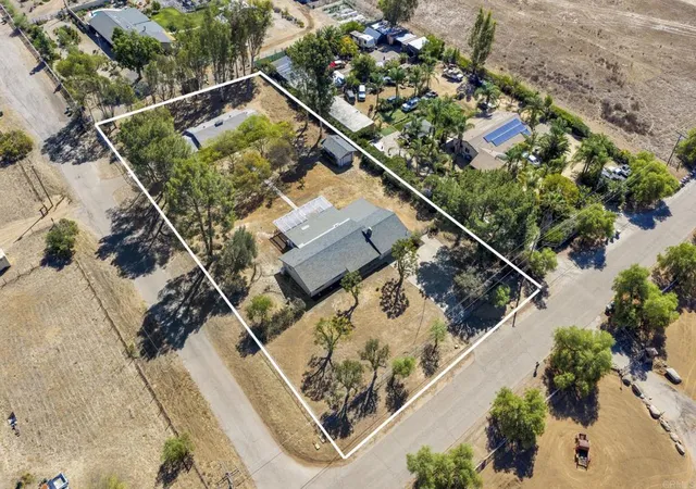 Photo 3 of Single family home for sale at 1717 Pine, Ramona, CA 92065 | MLS# PTP2607443 | Listing updated on 2026-10-02