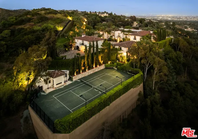 Photo 2 of Mansion for sale at 1407 Davies Dr, Beverly Hills, CA 90210 | MLS# 26994903 | Listing updated on 2026-10-10