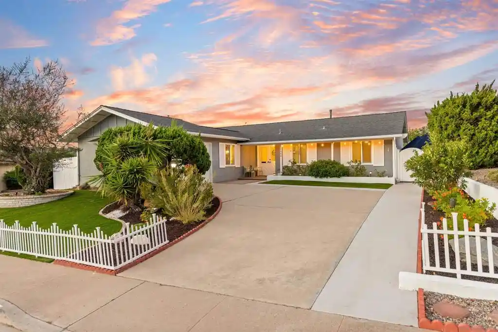 Photo 1 of Single family home for sale at 11944 Callado Rd, San Diego, CA 92128 | MLS# 260024013SD | Listing updated on 2026-10-19