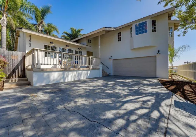 Photo 3 of Single family home for sale at 4208 Park Dr, Carlsbad, CA 92008 | MLS# 260024016SD | Listing updated on 2026-10-08