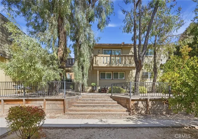Photo 2 of Multi family home for sale at 111 Oak, Paso Robles, CA 93446 | MLS# SC26210944 | Listing updated on 2026-10-11