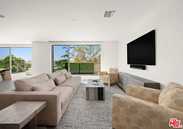 Photo 3 of Condo for sale at 728 N Sweetzer Ave #402, West Hollywood, CA 90069 | MLS# 26994717 | Listing updated on 2026-10-10