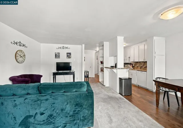 Photo 3 of Sale Pending at 1036 Oak Grv Rd #109, Concord, CA 94518 | MLS# 41150113 | Listing updated on 2026-10-09
