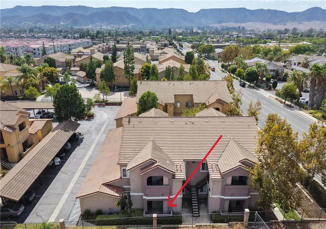 Photo 3 of Condo for sale at 41410 Juniper St #212, Murrieta, CA 92562 | MLS# SW26214812 | Listing updated on 2026-10-04