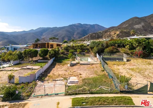 Photo 3 of Land for sale at 3619 Seahorn Dr, Malibu, CA 90265 | MLS# 26993789 | Listing updated on 2026-10-10