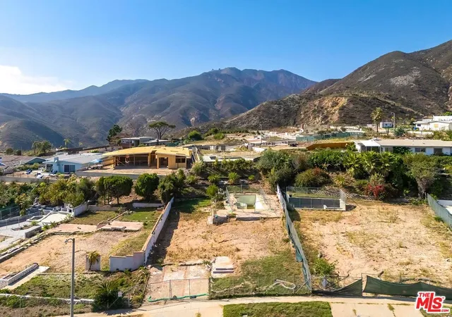 Photo 3 of Land for sale at 3619 Seahorn Dr, Malibu, CA 90265 | MLS# 26993789 | Listing updated on 2026-10-10