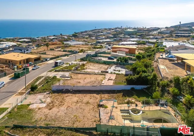 Photo 4 of Land for sale at 3619 Seahorn Dr, Malibu, CA 90265 | MLS# 26993789 | Listing updated on 2026-10-10