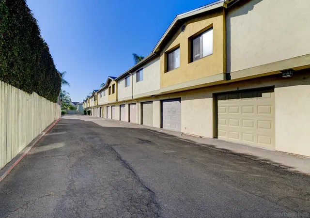 Photo 25 of Condo for sale at 201 Twin Oaks Ave #5, Chula Vista, CA 91910 | MLS# 260024022SD | Listing updated on 2026-10-02