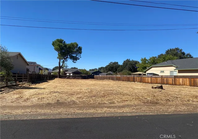 Land for sale at 18818 Horseshoe, Hidden Valley Lake, CA 95467 | MLS# LC26214910